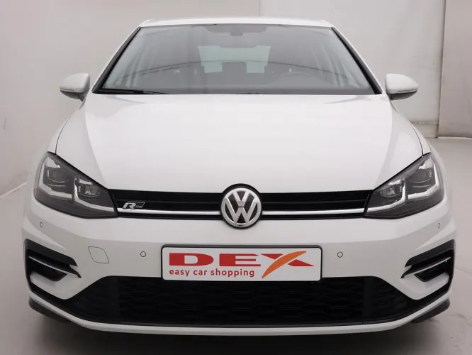 Volkswagen Golf 1.5 TSi 150 R-Line + LED Lights + GPS + Adap Image 2