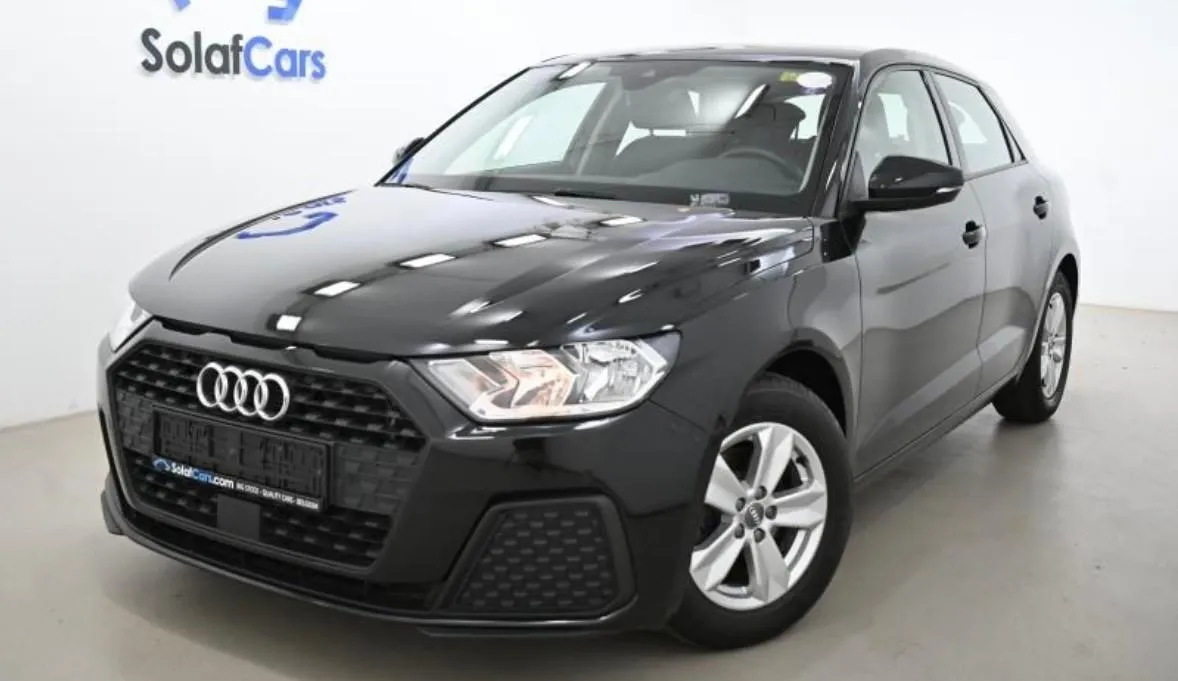 AUDI A1 SPB 30 TFSI Advanced Image 1