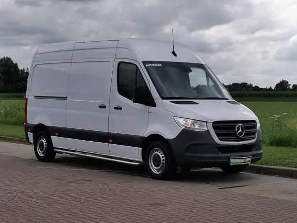 Mercedes-Benz Sprinter 311 CDI Image 4